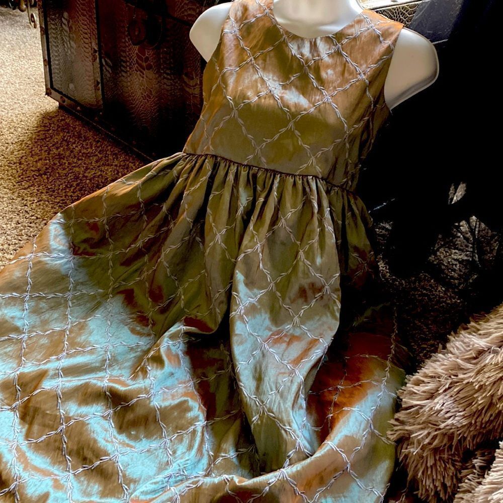 Dimples Ice Blue Girls size 7 elegant dress